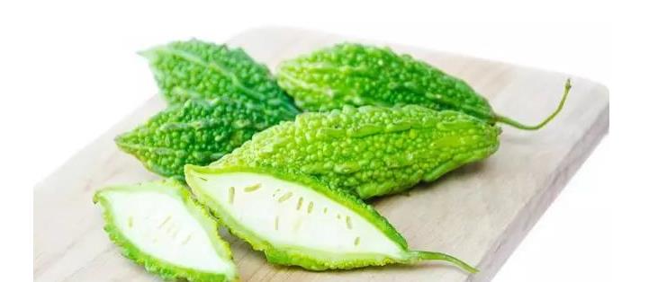 心理测试:哪一条苦瓜最苦?测试你明年收获什么 心理测试:哪一条苦瓜最苦?测试你明年收获什么