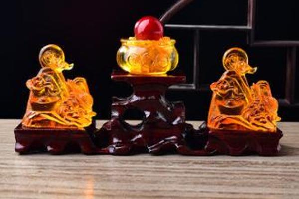 2025年属狗人必戴饰物指南提升运势的吉祥选择 2025年属狗人必戴饰物指南提升运势的吉祥选择