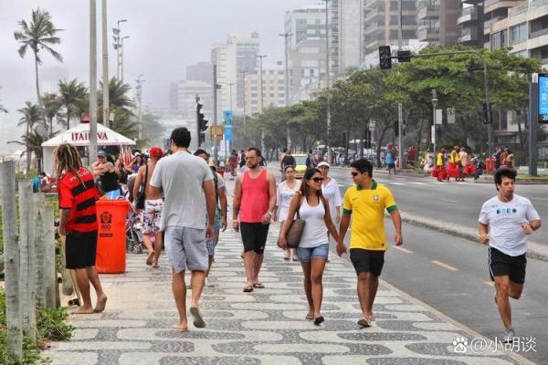 女人梦见船和水还有人 女人梦见船和水还有人
