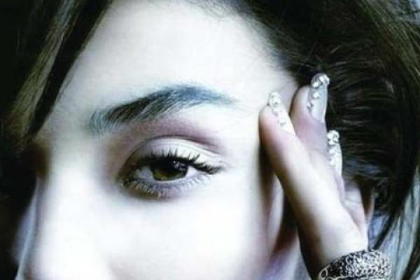 八字眉女人的特征及命运