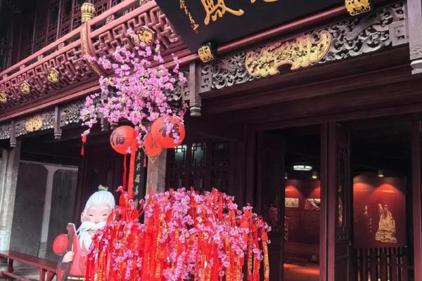 句容茅山月老殿求姻缘 茅山月老祠? 句容茅山月老殿求姻缘 茅山月老祠?