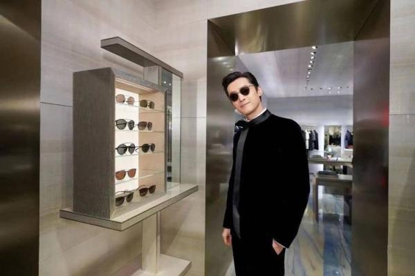 胡歌八字姻缘大揭秘，婚姻情感一览无余！