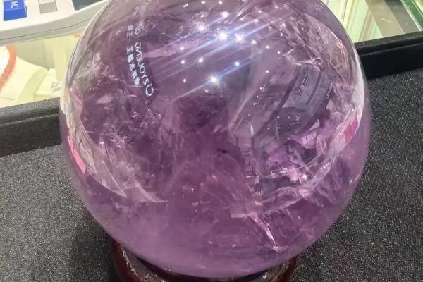 水晶的风水作用与功效紫水晶对学业有帮助吗 水晶的风水作用与功效紫水晶对学业有帮助吗