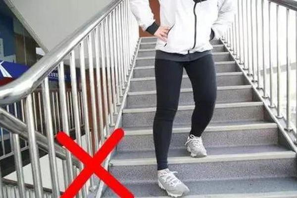 内八字腿型 内八字腿型