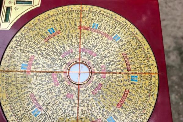 怎样看坟墓风水宝地？