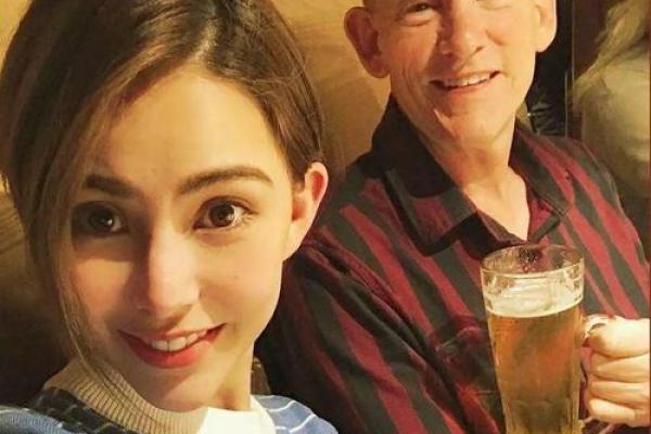 济源算命:昆凌为何与继母不和? 济源算命:昆凌为何与继母不和?