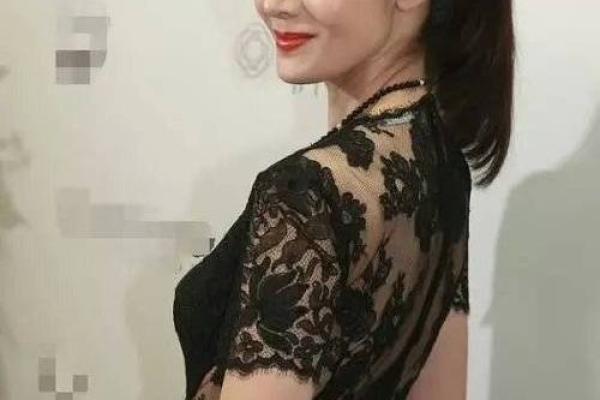 李嘉欣紫薇斗数 李嘉欣紫薇斗数