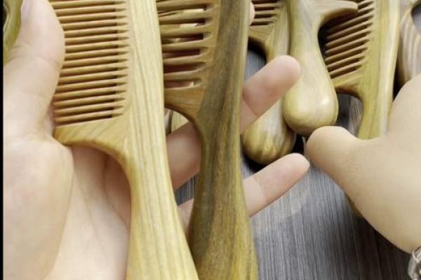 风水学女人早上梳头梳子断了好不好 风水学女人早上梳头梳子断了好不好