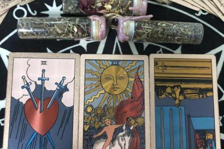 塔罗测试，你和他有前世姻缘，他是你的前世恋人么？