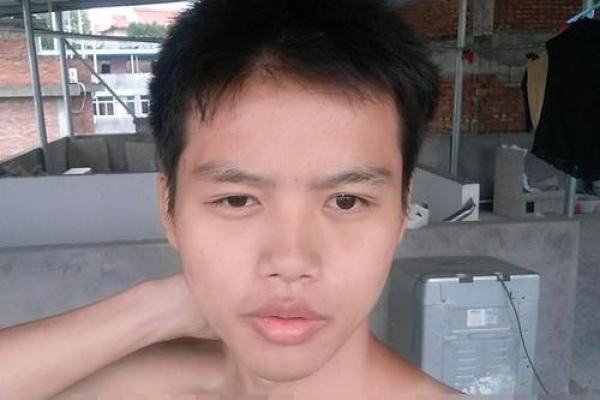 算命黄白镜子面相 算命黄白镜子面相