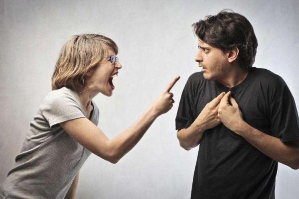 谈婚论嫁了，算命的却说我和男友妈妈相冲八字不合！