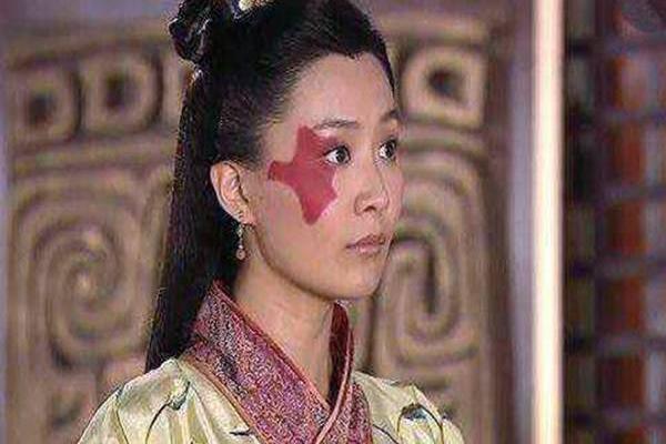 星座中的四大丑女 星座中的四大女神